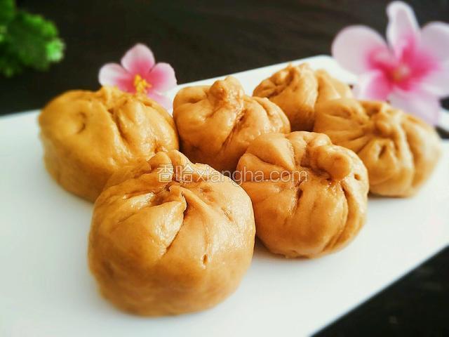 红糖枣泥馅包子