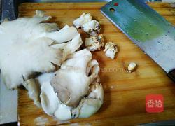 肉炒平菇的做法图解1