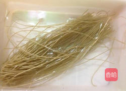 包菜粉丝的做法图解3