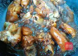 Illustration of Braised Pork Feet 10