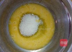 第一次做的戚风蛋糕的做法图解3