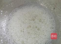 第一次做的戚风蛋糕的做法图解5