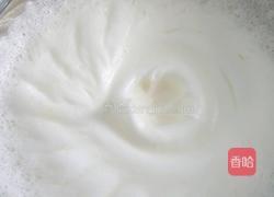 第一次做的戚风蛋糕的做法图解7