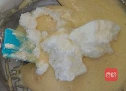 第一次做的戚风蛋糕的做法图解9