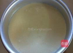 第一次做的戚风蛋糕的做法图解11