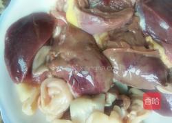 双椒鸭杂的做法图解1