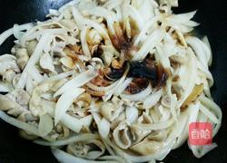 洋葱炒大肠的做法图解7