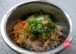 卷心菜粉条素包子的做法图解3
