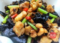 木耳炒鸡丁的做法图解8