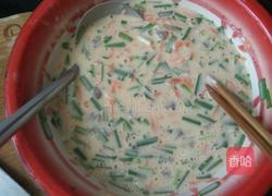胡萝卜韭菜虾仁饼的做法图解5