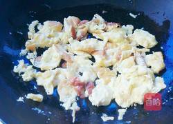 葱花炒鸡蛋的做法图解4