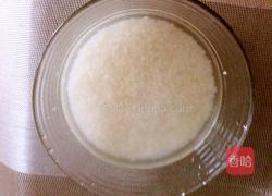 大米绿豆粥的做法图解1