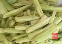 番茄空心菜梗酸的做法图解7