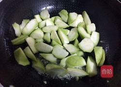 丝瓜炒鸡蛋的做法图解5