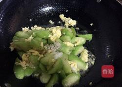 丝瓜炒鸡蛋的做法图解8