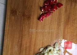 爆香鲜虾的做法图解3