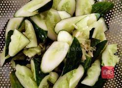 凉拌青瓜海带木耳的做法图解1