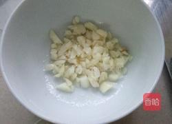 蒜蓉番薯叶的做法图解2