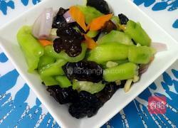 胜瓜木耳炒洋葱的做法图解7