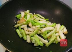 丝瓜炒面包的做法图解9