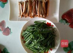 韭菜炒茶干的做法图解2