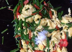 韭菜苔炒鸡蛋的做法图解9