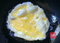 韭菜苔炒鸡蛋的做法图解5