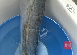 清汤鲅鱼丸的做法图解1
