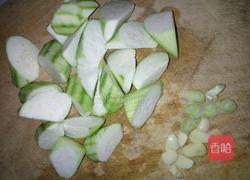 丝瓜炒鸡蛋的做法图解2