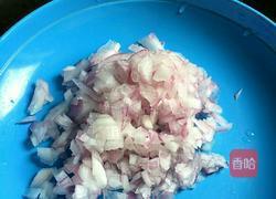 海鲜意面的做法图解2