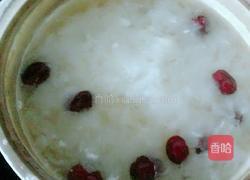 银耳红枣蜂蜜羹的做法图解3