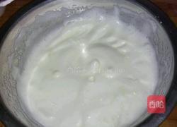 朗姆红提蛋糕卷的做法图解9