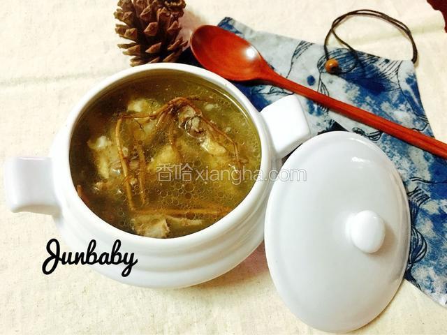 艾草煲鸡汤