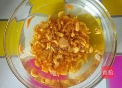 猪肉虾仁白菜馅饺子的做法图解2