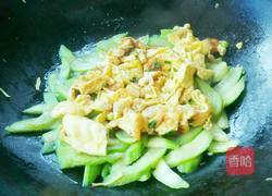 丝瓜炒鸡蛋的做法图解7