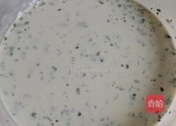 摊煎饼的做法图解2