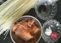 猪扒加粉的做法图解1