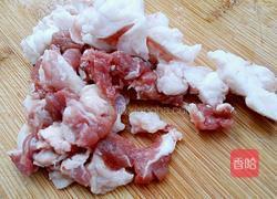 豆腐炖番茄的做法图解1