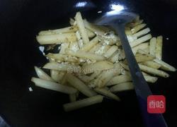 腐竹土豆煲的做法图解3