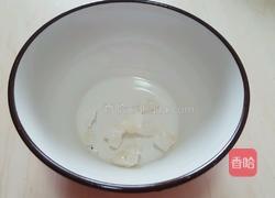 绿豆莲子百合桂圆粥的做法图解3