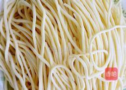 猪肉土豆打卤面的做法图解3