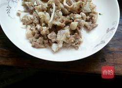 酸豆角炒猪喉结的做法图解10