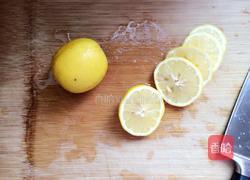 柠檬排骨的做法图解2