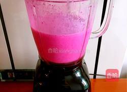 火龙果奶昔的做法图解8