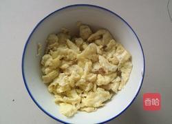 鸡蛋韭菜馅饼的做法图解7