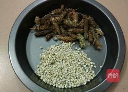 夏枯草粉肠汤（功能性食疗汤）的做法图解1