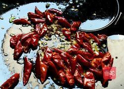 干煸肥肠的做法图解7