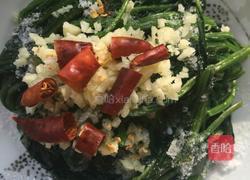 炝拌波菜的做法图解2