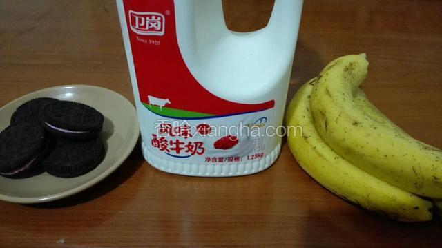 需要用的食材。