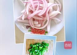 清炒洋葱的做法图解1